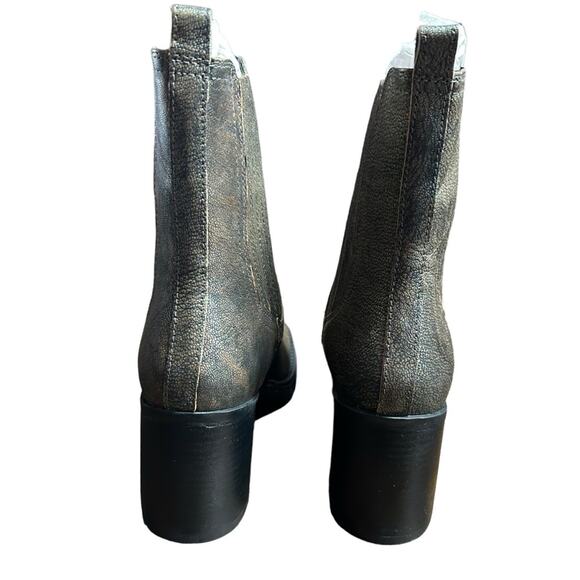 Kenneth Cole Jet Black Antique Gold Leather Chelsea Boots Chunky Heel Size 11 - Picture 4 of 12